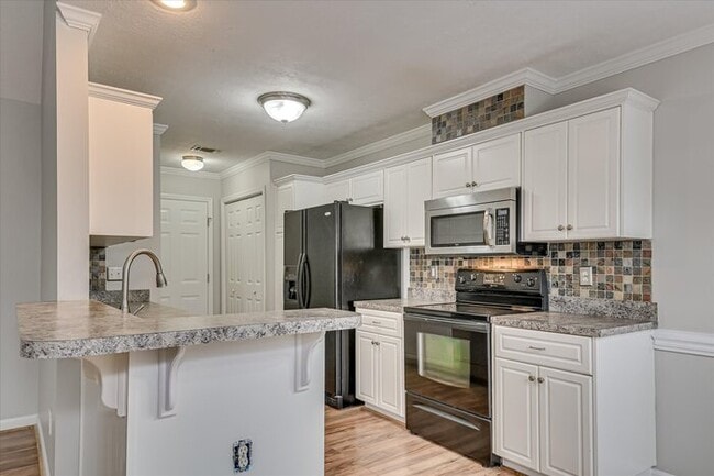 Building Photo - Columbia County ranch homes