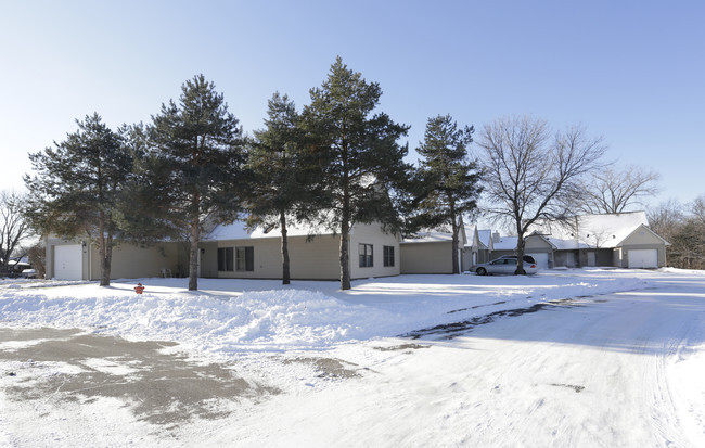 Building Photo - Bloomington Family Townhomes