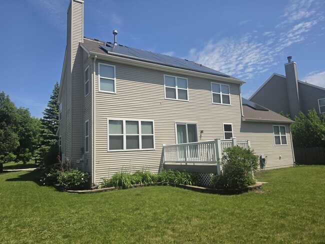 Building Photo - 2350 Fishhook Way