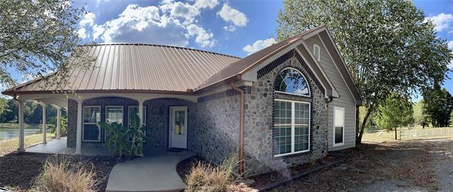 Building Photo - 324 FM 1971