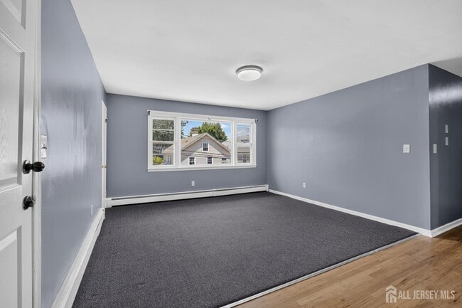 Building Photo - 1755 Winfield St