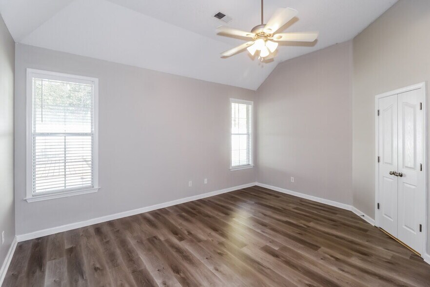 Building Photo - 12254 Longleaf Oak Trail