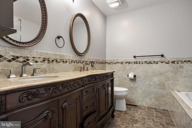 Building Photo - 67 Hearthstone Ln