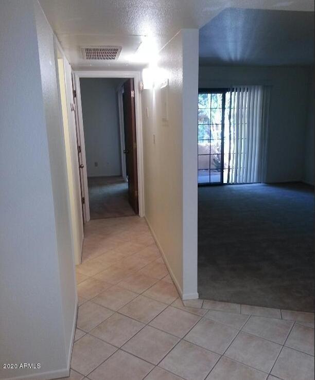 Building Photo - 3131 W Cochise Dr