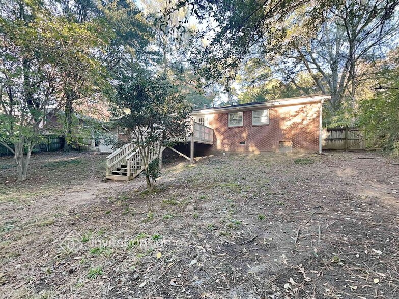 Building Photo - 315 Ridgecrest Dr