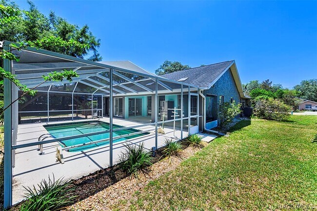 Building Photo - 1105 N Chance Way