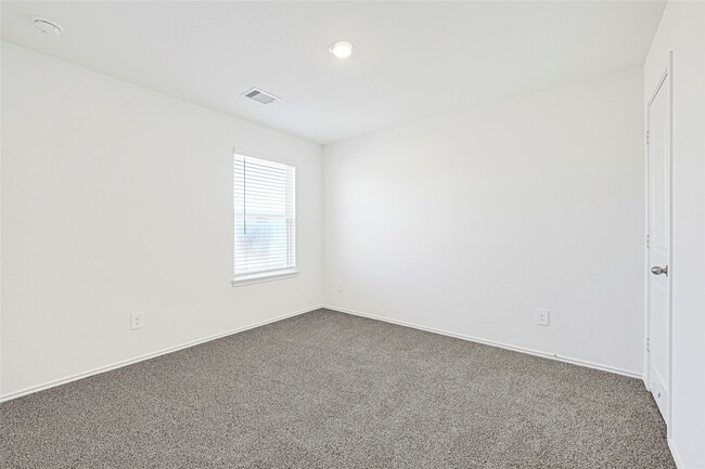 Building Photo - 5426 Magnolia Heath Ln