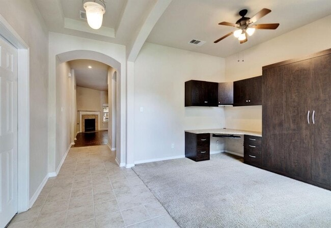 Building Photo - 507 King Eider Ln