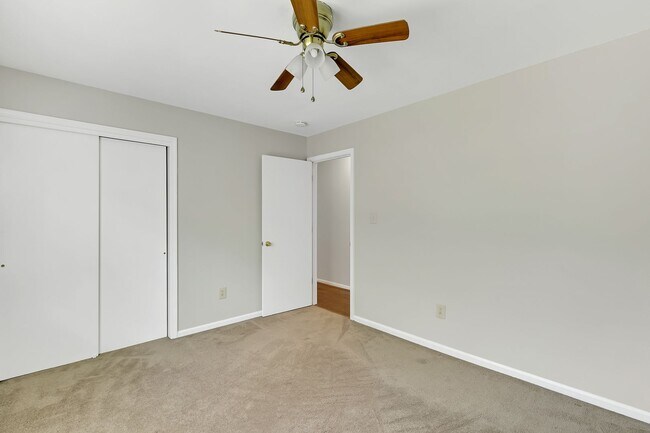 Building Photo - Call Sabrina Thomas at 757-767-0767 for more information