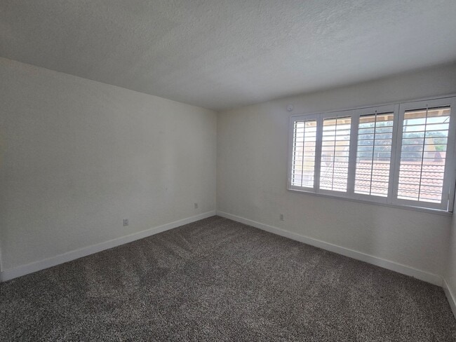 Building Photo - 7061 Seville Way