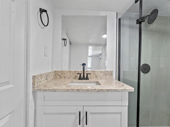 Building Photo - 4613 Irene Loop