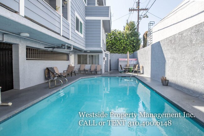 Building Photo - 4355 Ventura Canyon Ave