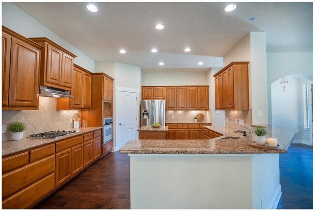 Building Photo - 210 Rivulet Ln