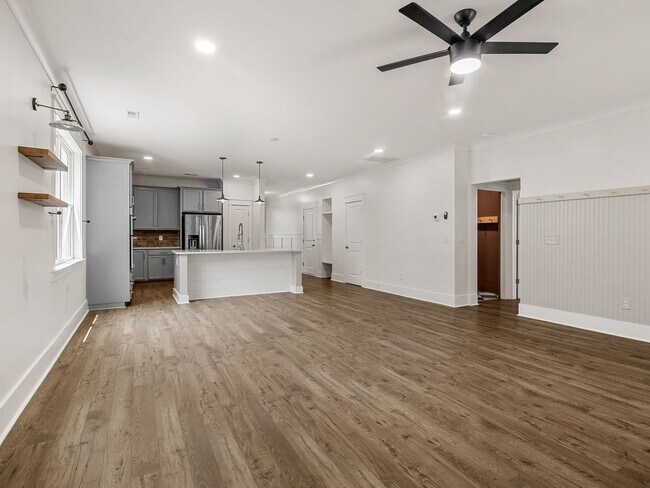Building Photo - Beautiful 4 bedroom 3.5 Bath home Duncan, SC