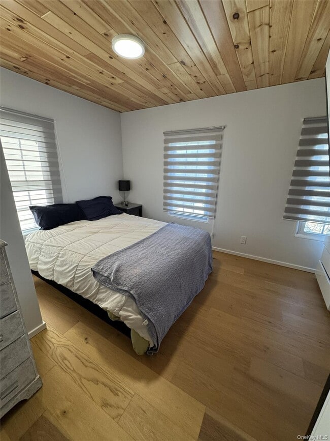 Building Photo - 241 Main St