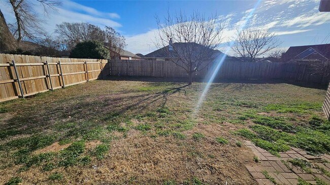 Building Photo - 4117 Gyrfalcon Dr