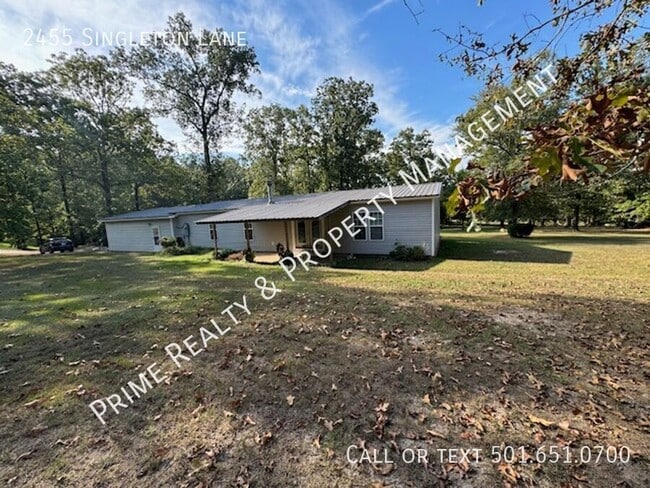 Building Photo - 2455 Singleton Ln