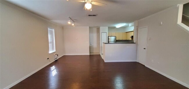 Building Photo - 735 Siena Palm Dr