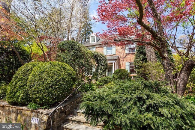 Building Photo - 3743 Upton St NW