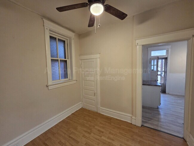 Building Photo - 2920 Virginia Ave