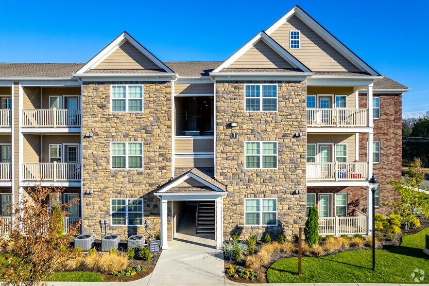 Pheasant Run Apartments 1419 Toshiba Dr Lebanon TN 37087 Apartment