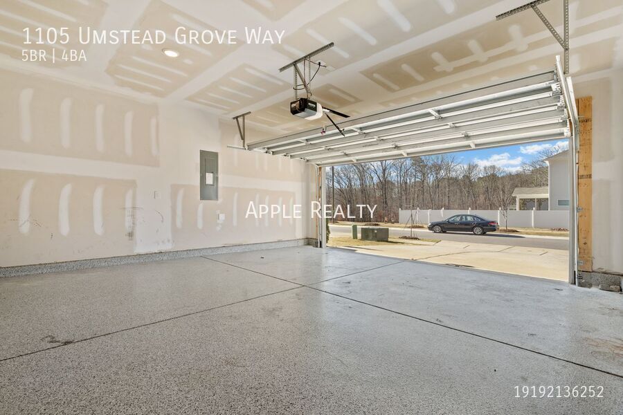 Building Photo - 1105 Umstead Grv Wy