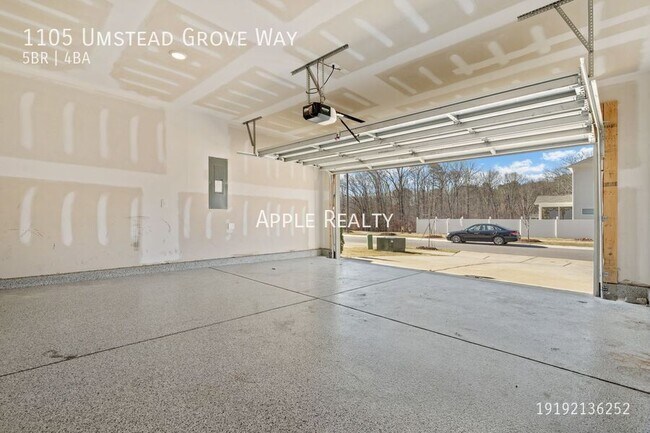 Building Photo - 1105 Umstead Grv Wy