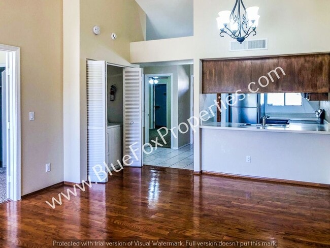 Building Photo - 7601 N Calle Sin Envidia