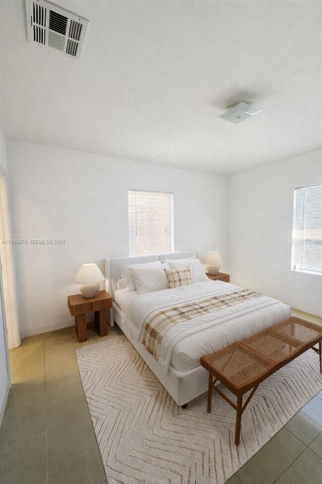 Building Photo - 2157 NW 28th St