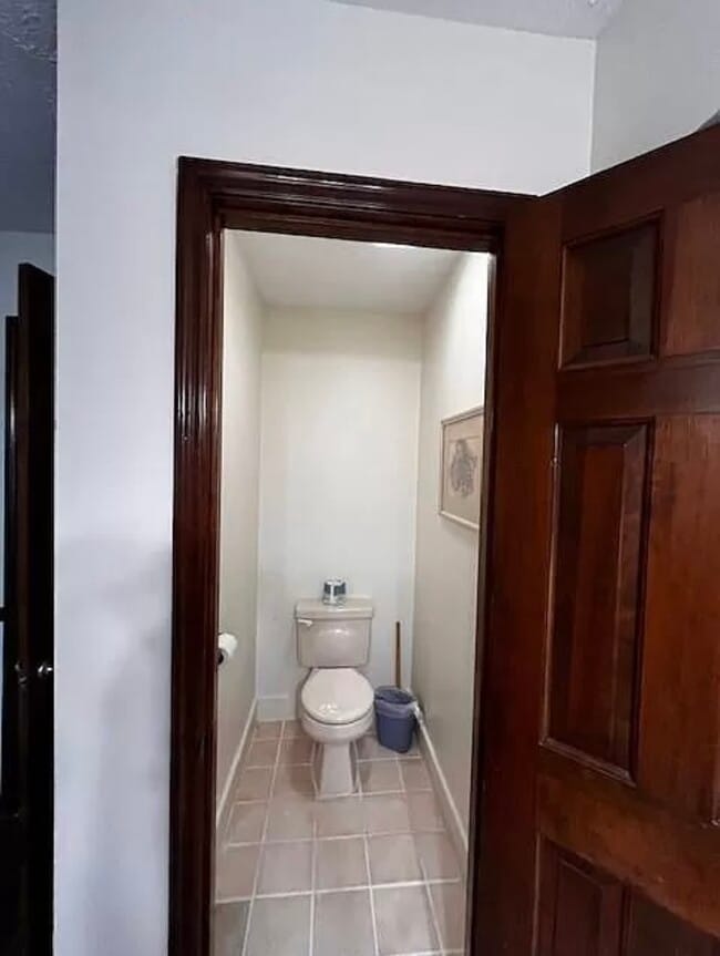 Building Photo - 680 Chalet Village Dr