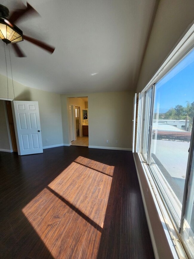 Building Photo - Beautiful two-story home located in the he...