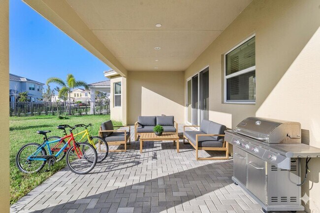 Building Photo - 5747 Shr Pne Pl