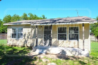 Building Photo - Now Leasing – 1103 S 5th Street