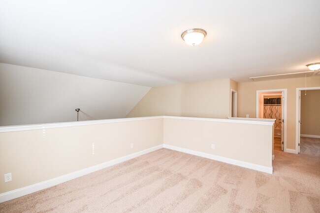 Building Photo - 67 Timber Skip Dr