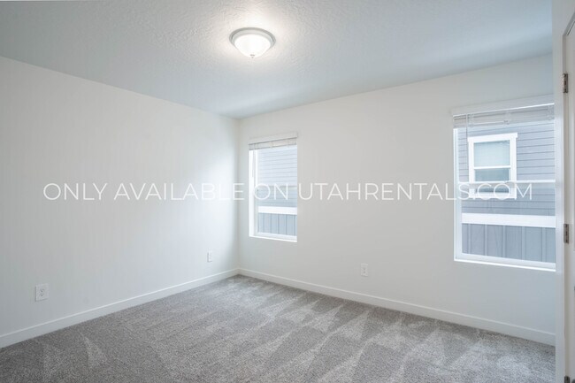 Building Photo - 4941 Willowstone Dr