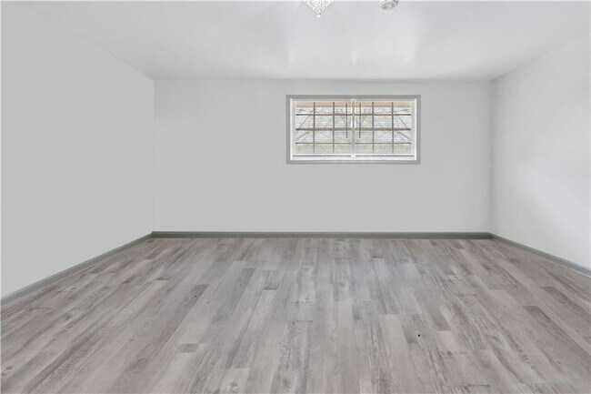 Building Photo - 968 Sexton Dr