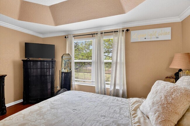 Building Photo - 5029 Starblaze Dr