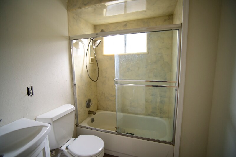 Building Photo - 99 Norton Ave