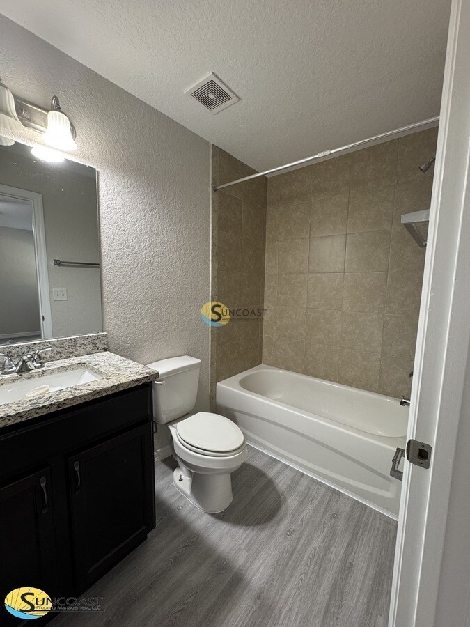 Building Photo - 125 Juniper Loop Cir