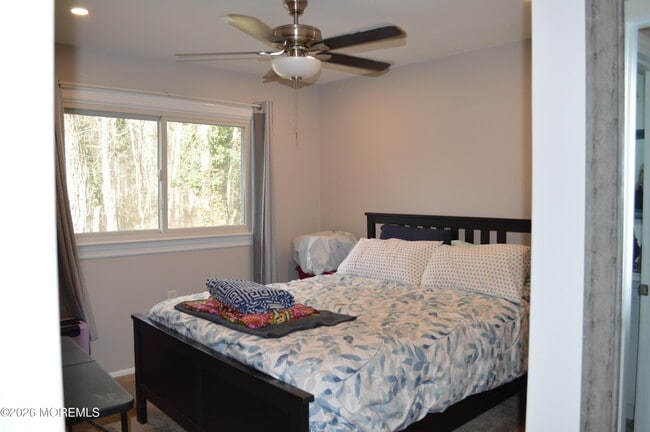 Building Photo - 336 Enterprise Dr