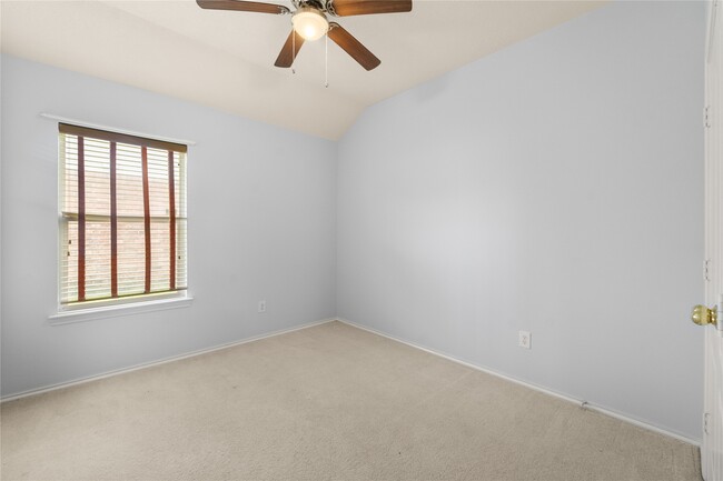 Building Photo - 3511 Cypress Village Dr