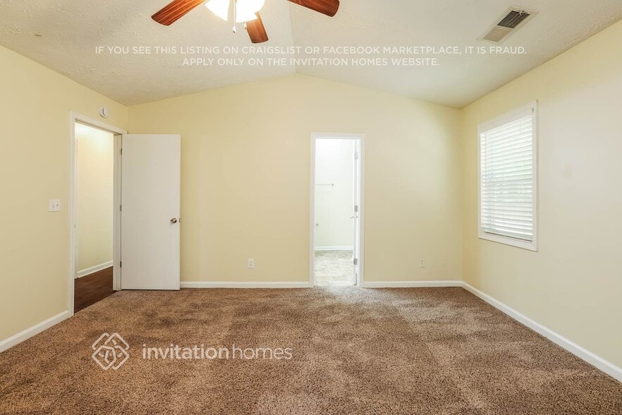 Building Photo - 1213 Trout Dr