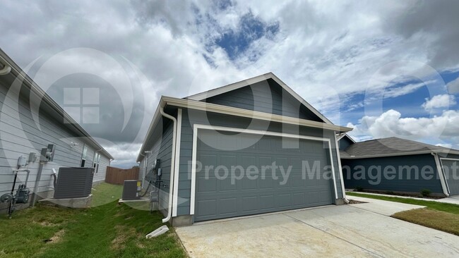 Building Photo - 3116 Tokara St