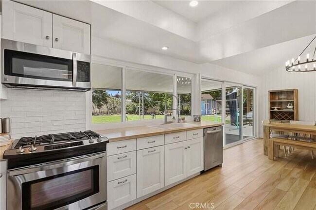 Building Photo - 22832 Maza Ct