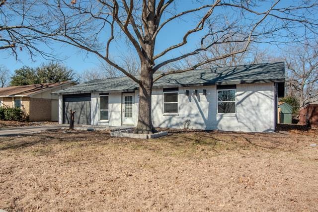 Building Photo - 1913 Fairfield Dr