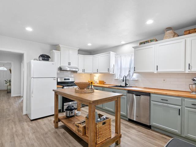 Building Photo - 3012 Gene Ln