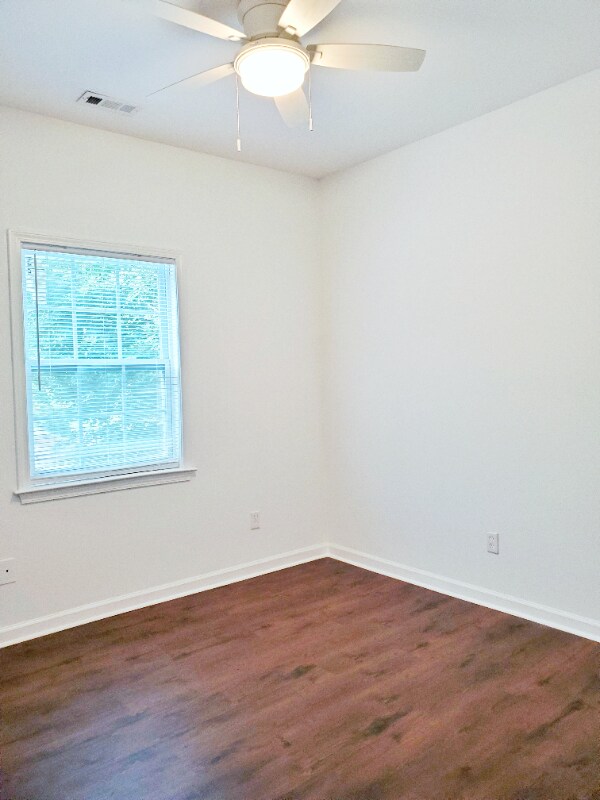 Building Photo - 1868 Joseph E. Boone Blvd NW