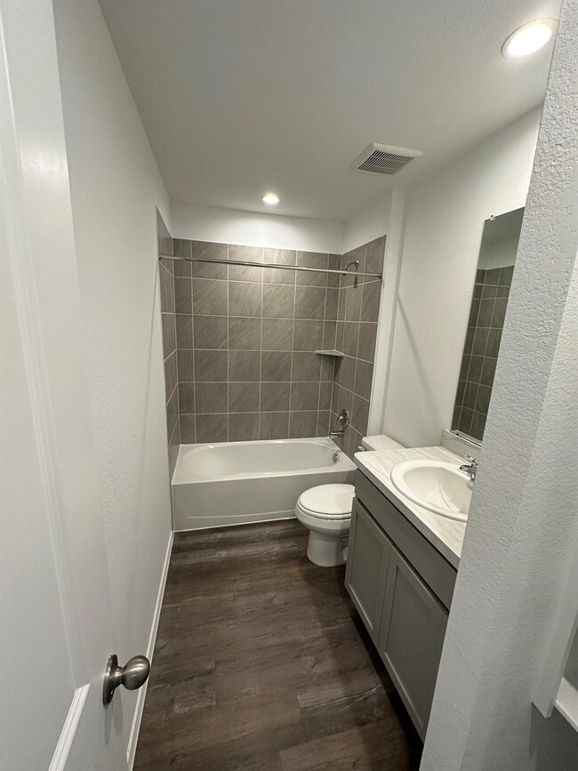 Building Photo - 16962 Twisted Seagrass Ln