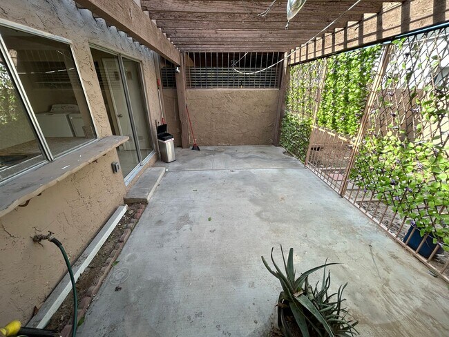 Building Photo - LOVELY 3-BEDROOM, 2BATH HOME!!!