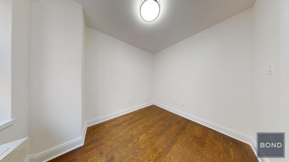 Building Photo - 405 E 56th St